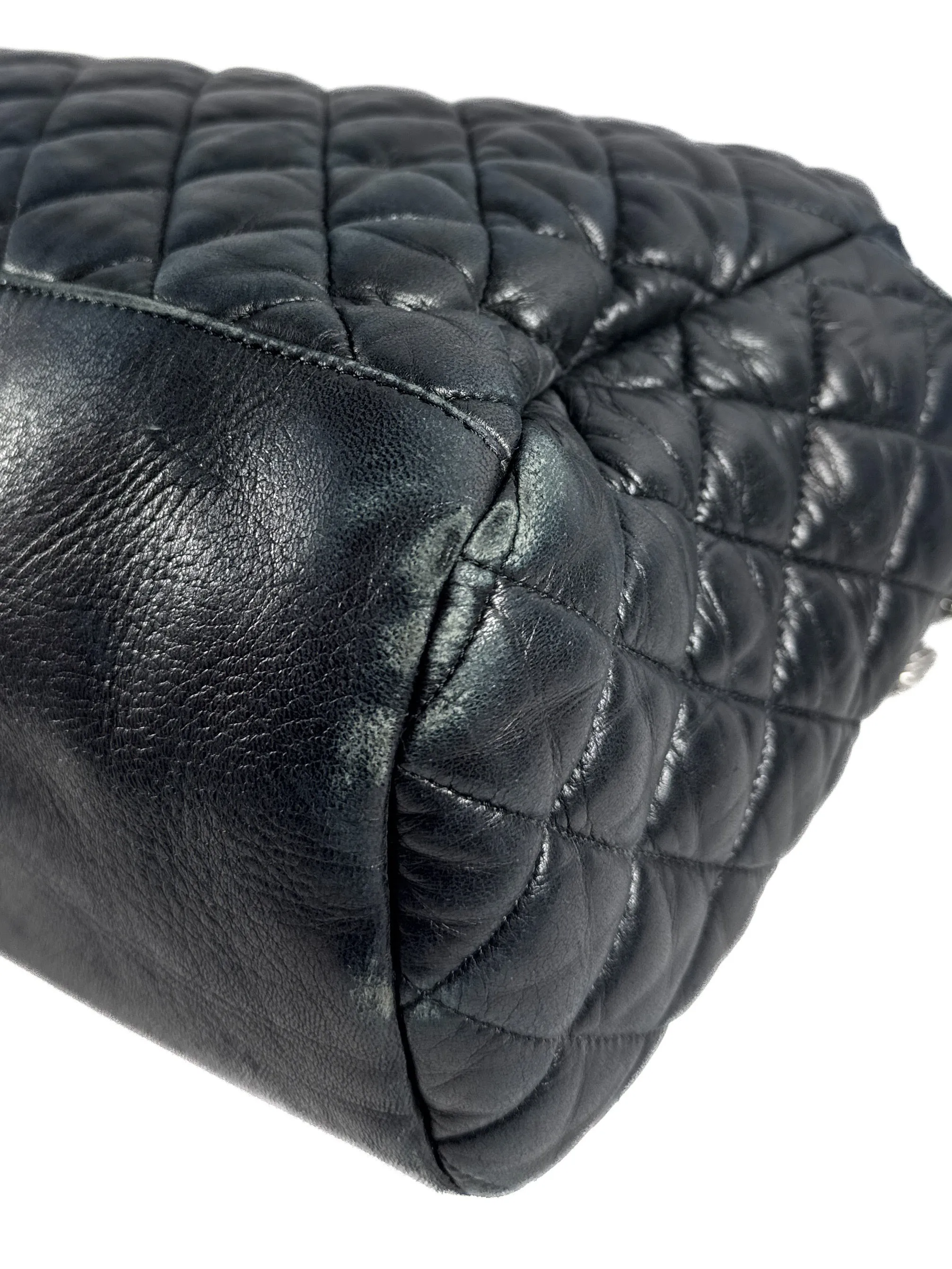 Chanel black quilted leather Paris-Moscow red square Kremlin hobo 12904566