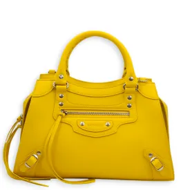 Classic Neo City Yellow Crossbody Bag in Calfskin, Palladium hardware