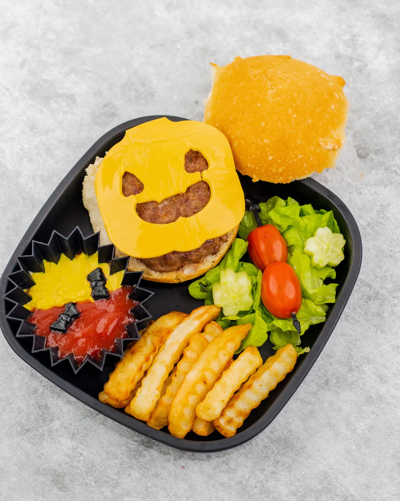 *Clearance* Lunch Punch Halloween Cutter & Bento Set