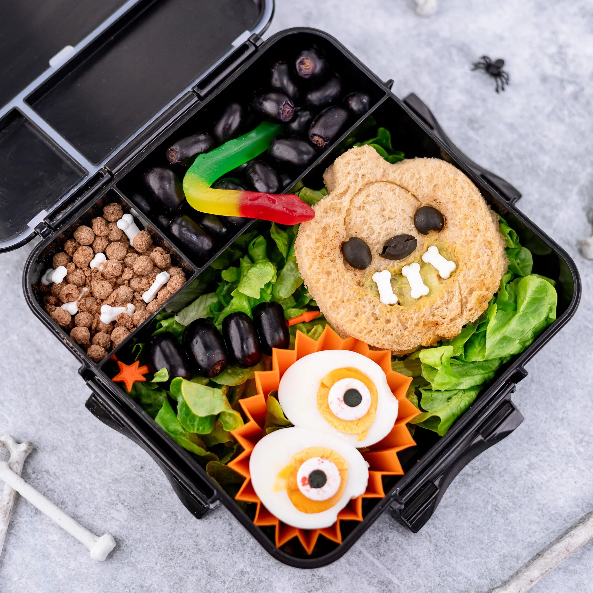 *Clearance* Lunch Punch Halloween Cutter & Bento Set