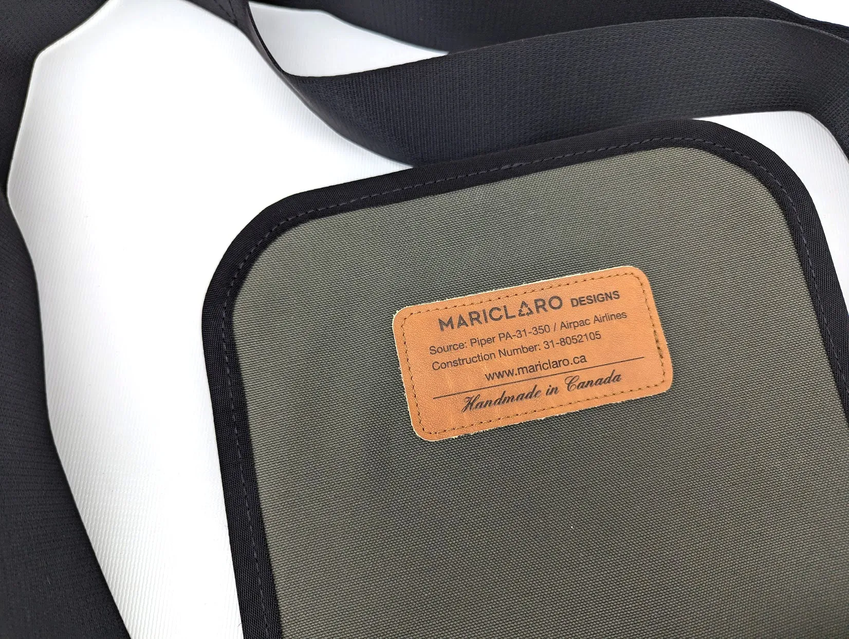 Mariclaro Mini Messenger Bag - Piper PA 31-350 Airpac Airlines