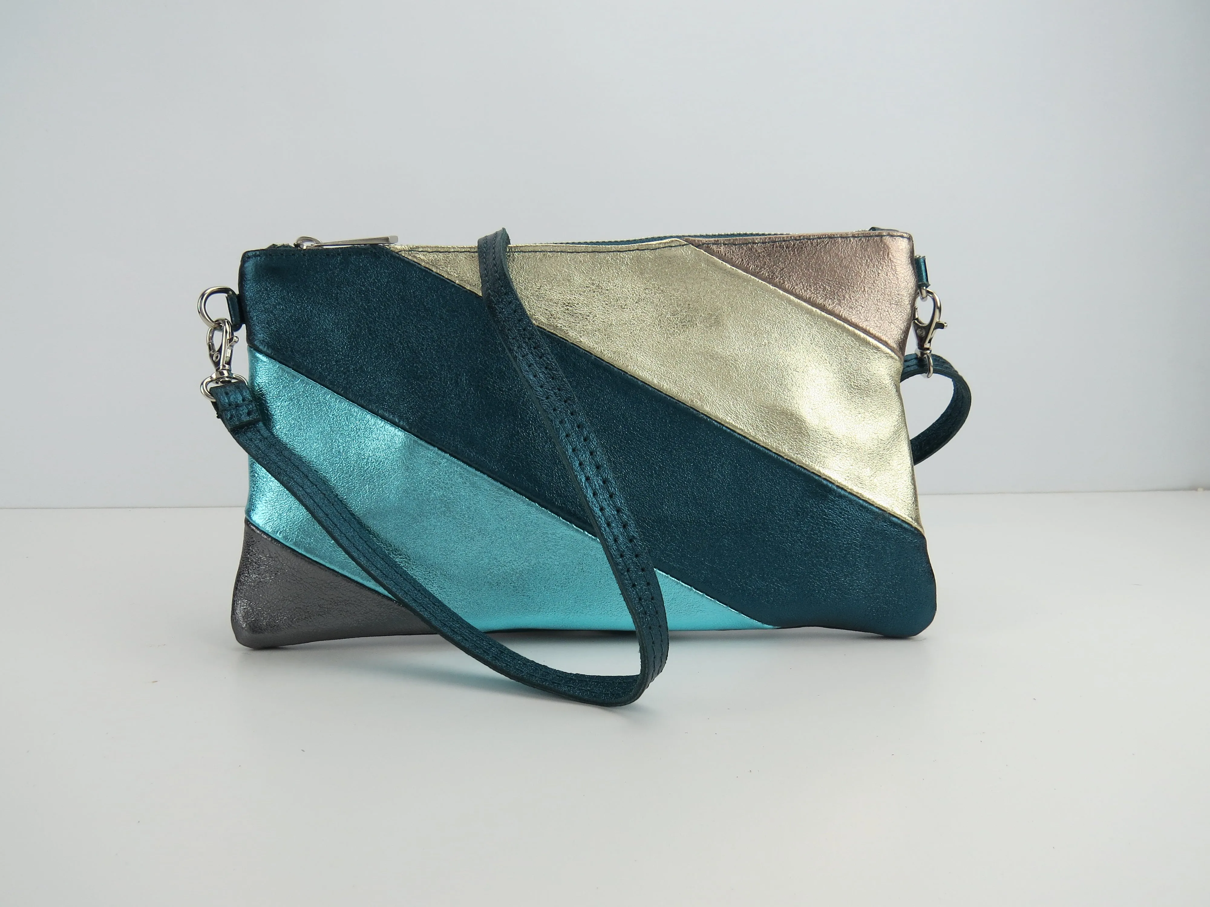 Teal Gold Retro-Stiped Clutch Bag