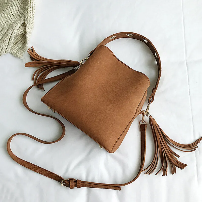 Vintage Female Zipper Leather Bucket Bag With Tassel For Daily Use